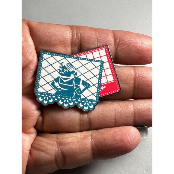 Coco Disney Trading Pin Pixar Paper Flag Banner Guitar Lapel Pin Brooch Jewelry - Picture 4 of 7